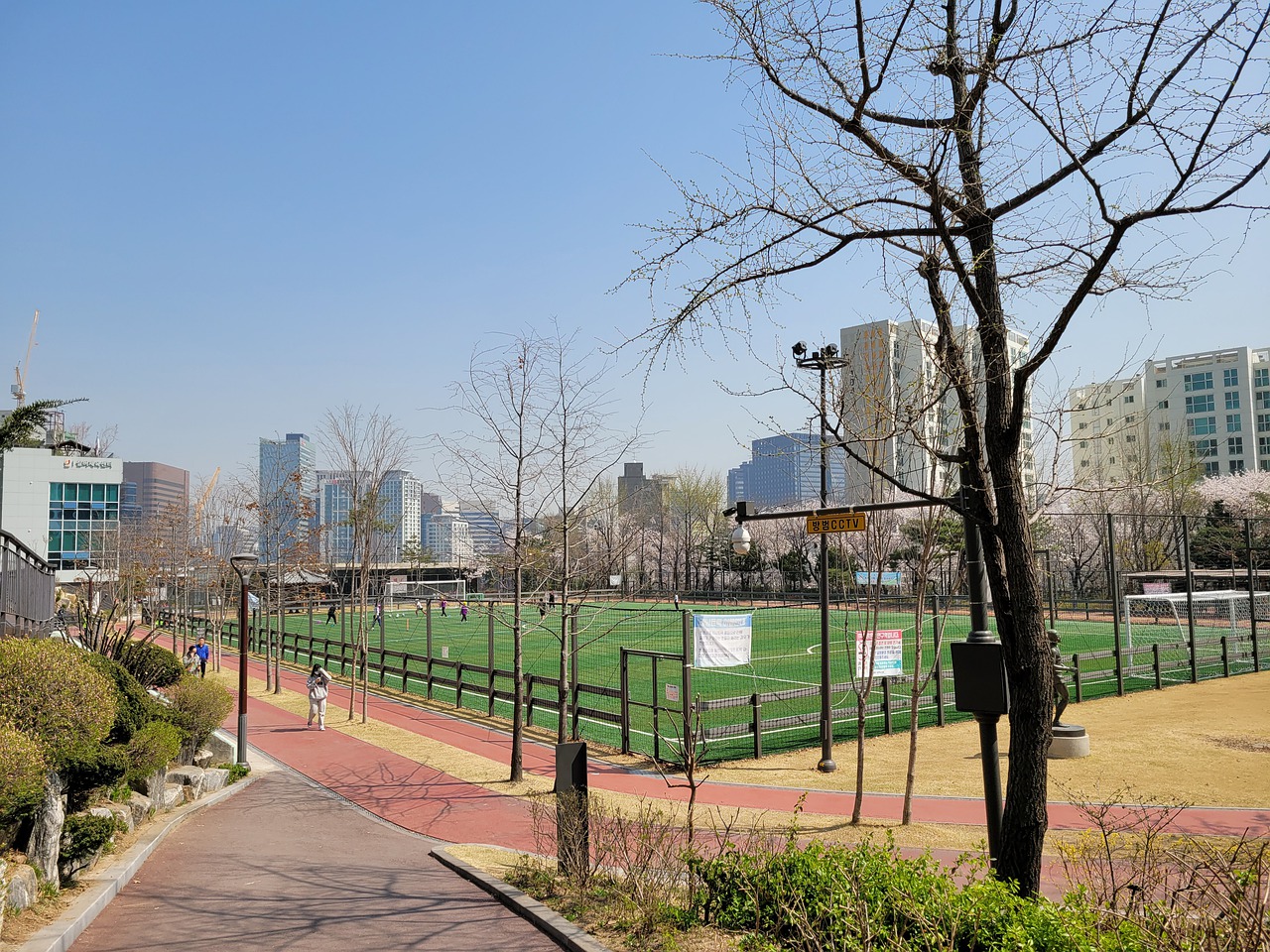 乌兹别克斯 乌兹别克斯